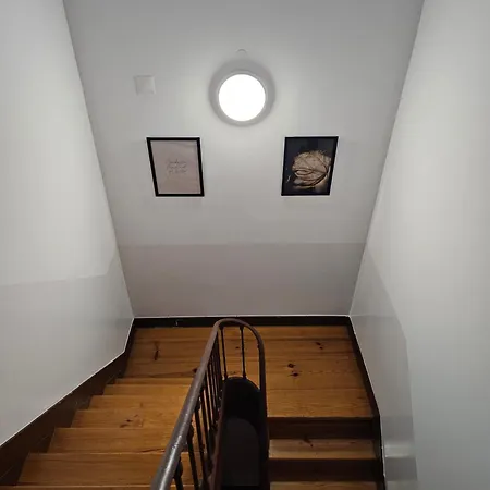 Queiros, 6 * Lisbon