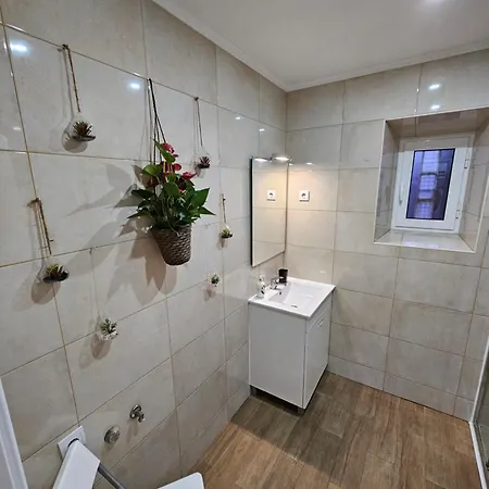 Queiros, 6 Lisbon
