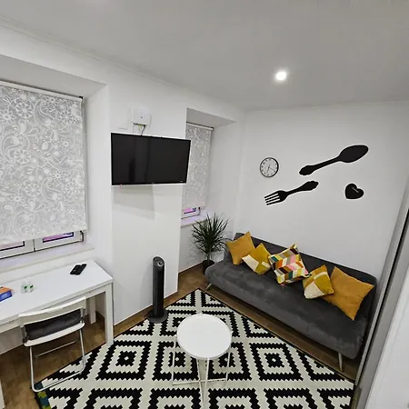 Apartment Queiros, 6 *