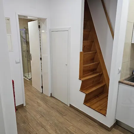 Queiros, 6 Apartment