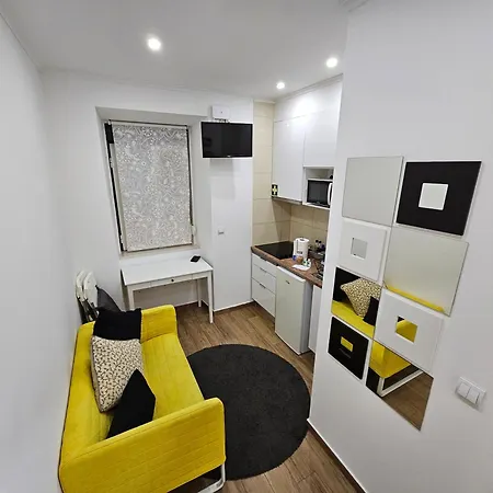 Queiros, 6 Lisbon