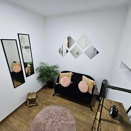 Апартаменты Queiros, 6 *